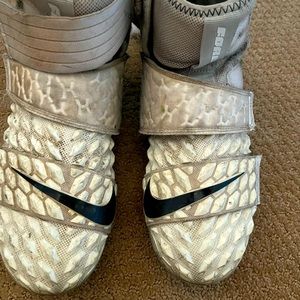 Nike Force Savage Molded Football Cleats